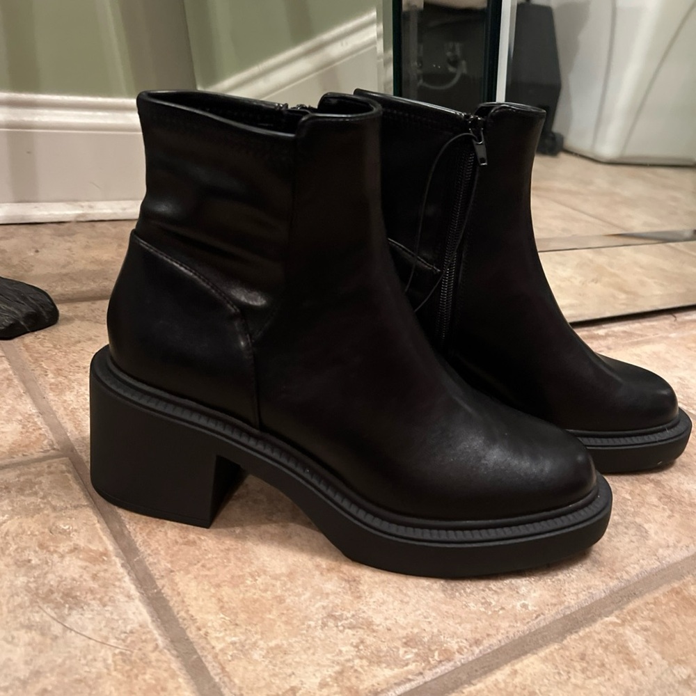 Madden Girl Black Heeled Boots